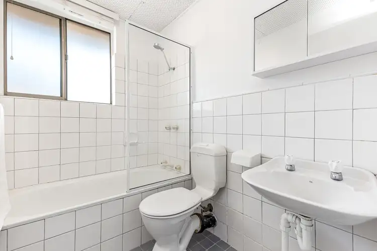 Sixth view of Homely apartment listing, 11/8 Francis Street, Dee Why NSW 2099