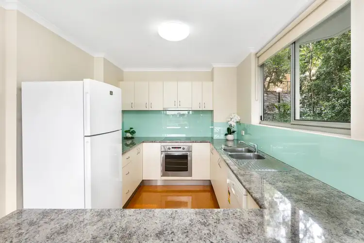 Fifth view of Homely unit listing, 6/56 Dunmore Terrace, Auchenflower QLD 4066