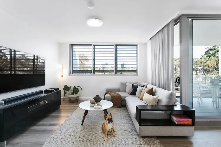 47/331 Miller Street