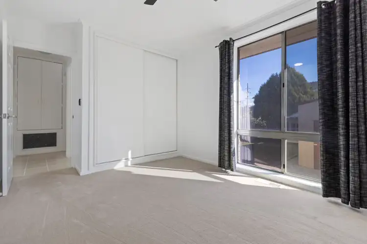 Fifth view of Homely house listing, 19 Ullamulla Crescent, Karabar NSW 2620