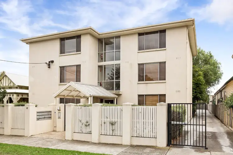 3/18 Tongue Street, Yarraville VIC 3013