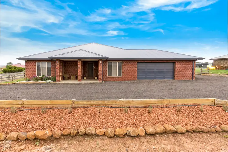 11 Mia Bella Drive, Hopetoun Park VIC 3340