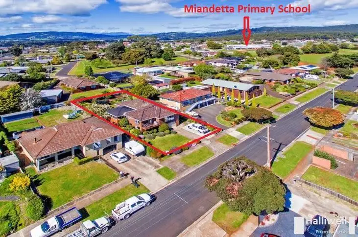51 Lyons Avenue, Miandetta TAS 7310