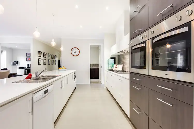 Fifth view of Homely house listing, 7 Amsterdam Avenue, Tarneit VIC 3029