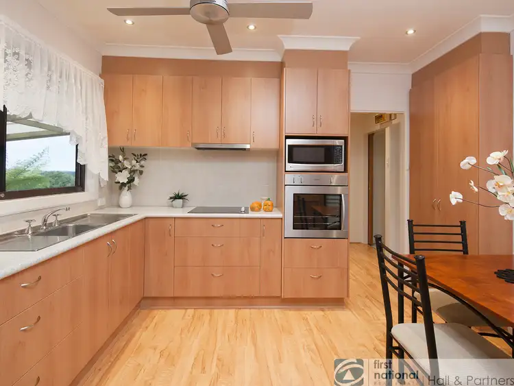 Seventh view of Homely house listing, 11 Magnolia Grove, Doveton VIC 3177