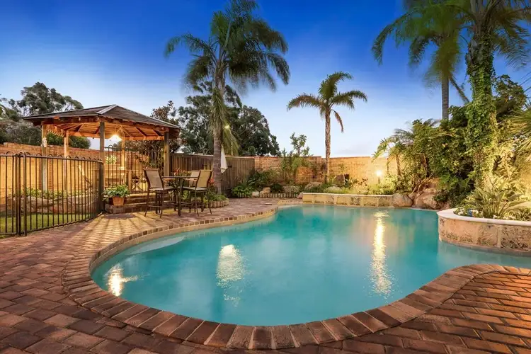 7 Angus Court, Duncraig WA 6023