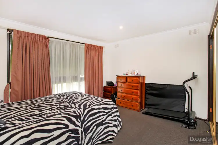 Fourth view of Homely house listing, 3 Joules Court, Deer Park VIC 3023