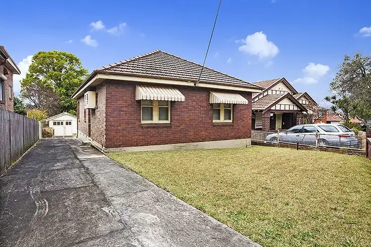 94 Dennis Street, Lakemba NSW 2195
