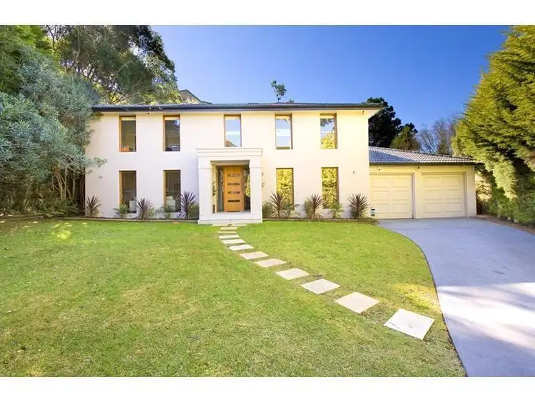 8 Iluka Place, St Ives NSW 2075
