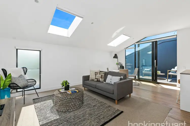 304/33 Crisp Street, Hampton VIC 3188