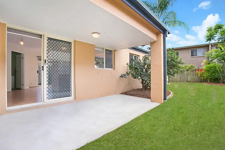 4/173-175 Government Road, Labrador QLD 4215