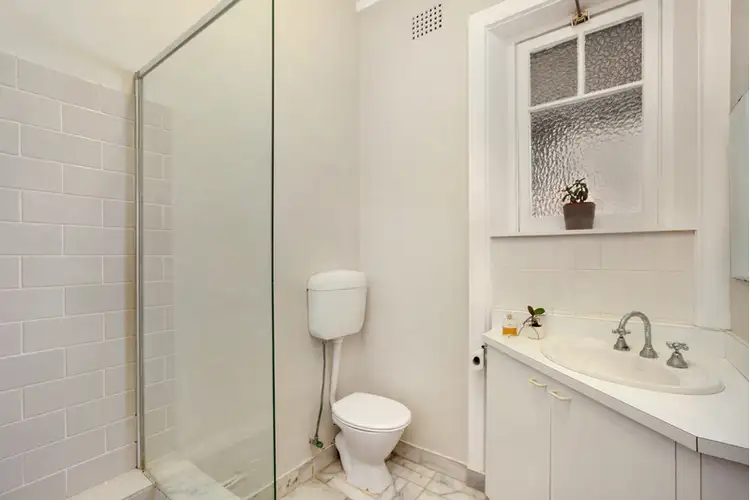 Fifth view of Homely apartment listing, 2/39 Spofforth Street, Mosman NSW 2088