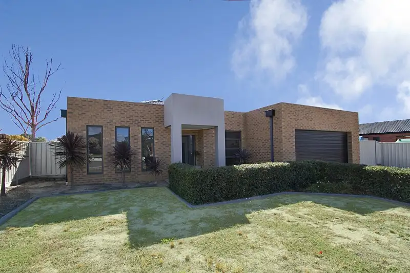 Main view of Homely house listing, 2 Howe Court, Epsom VIC 3551