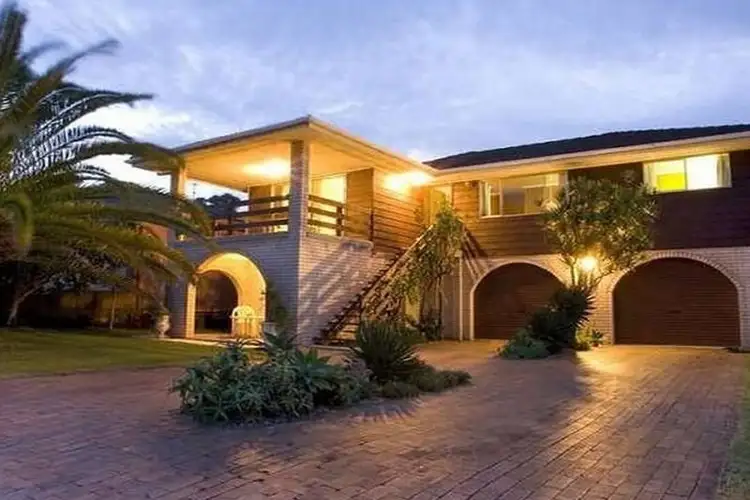 59 Orealla Crescent, Sunrise Beach QLD 4567