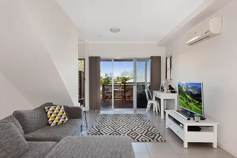 Main view of Homely townhouse listing, 1/15 Mons Road, Carina Heights QLD 4152