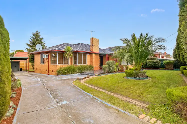 53 Mahoneys Road, Reservoir VIC 3073
