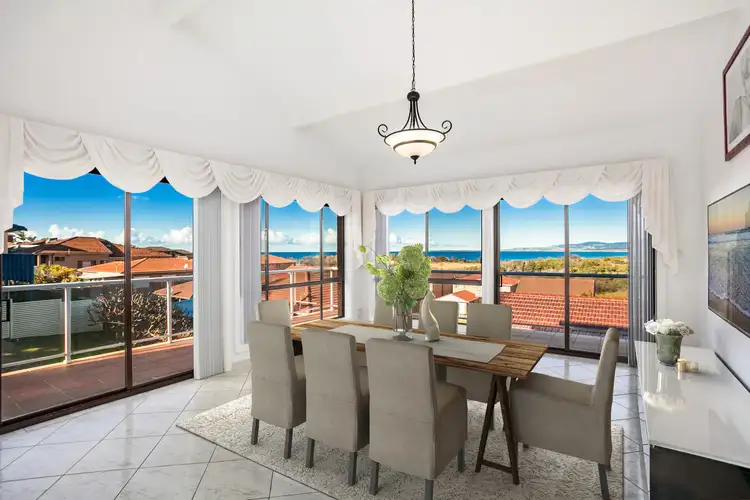 28 Surfside Drive, Port Kembla NSW 2505