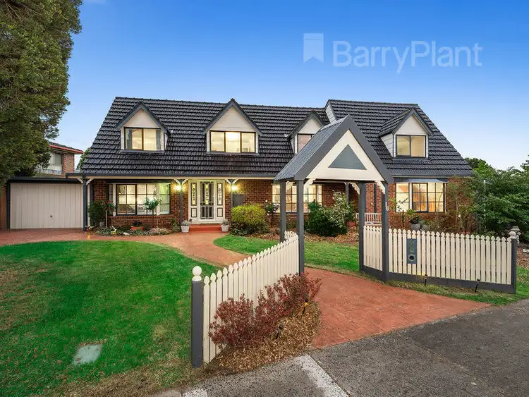 10 Cornelius Drive, Wantirna South VIC 3152
