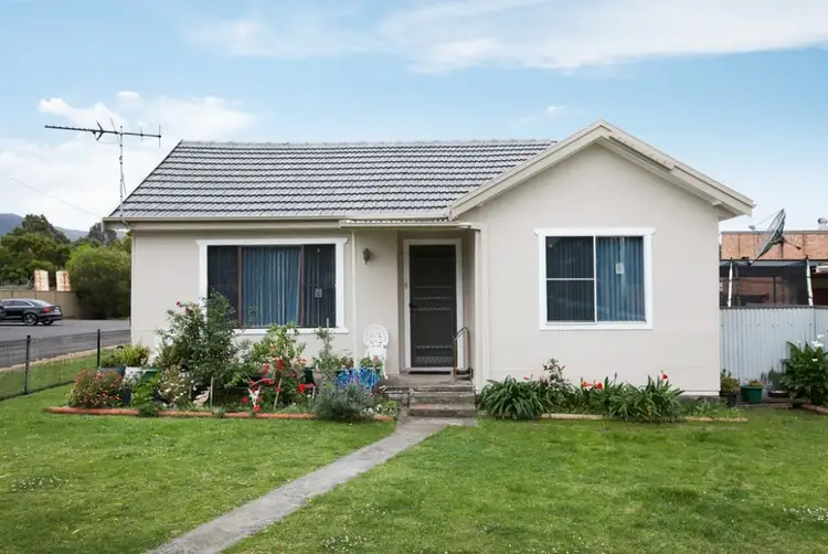 14 Albert Street, Corrimal NSW 2518