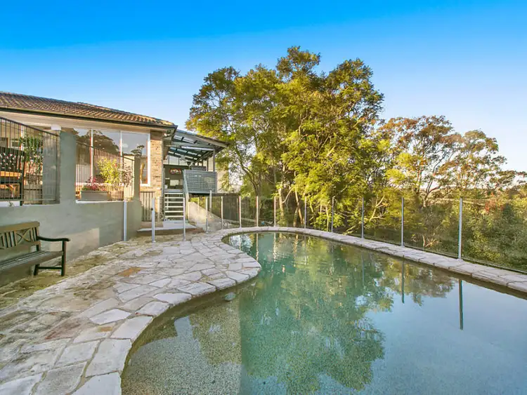 3 Jessica Gardens, St Ives NSW 2075