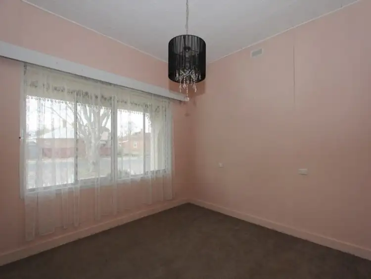 Sixth view of Homely house listing, 8 Bradley Street, Goulburn NSW 2580