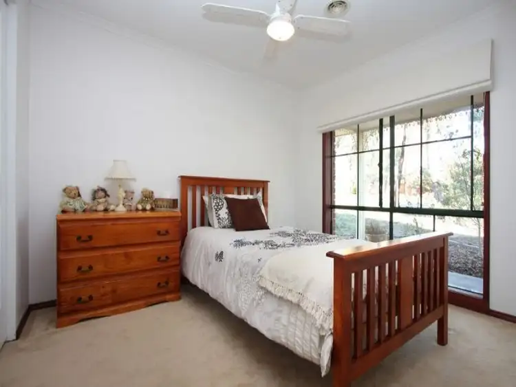 Sixth view of Homely house listing, 3 Peppermint Place, Somerville VIC 3912