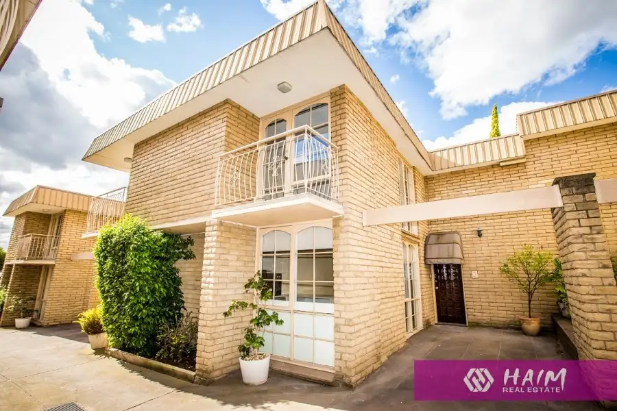 Main view of Homely townhouse listing, 3/40 Elphin Grove, Hawthorn VIC 3122