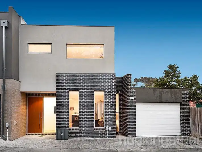 Main view of Homely townhouse listing, 21 Chicquita Circuit, Mentone VIC 3194