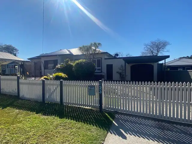 123 Waratah Street, Kirrawee NSW 2232