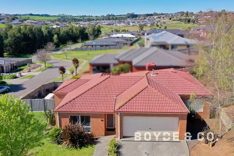 39 Nickell Court, Drouin VIC 3818