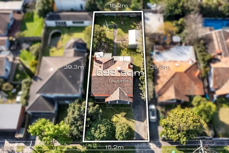 3 Passchendaele Street, Hampton VIC 3188