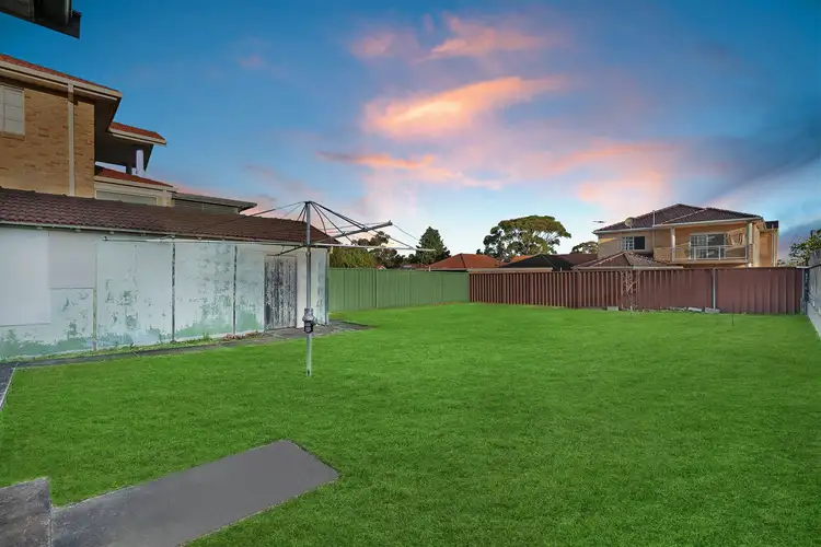 Sixth view of Homely house listing, 72 Gueudecourt Avenue, Earlwood NSW 2206