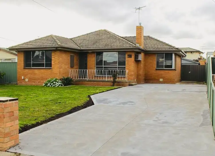 Main view of Homely house listing, 27 Kilmore Crescent, Dallas VIC 3047
