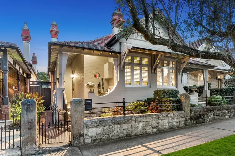 21 Emmett Street, Crows Nest NSW 2065