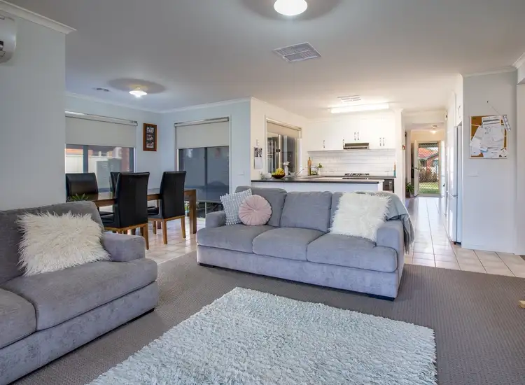Third view of Homely house listing, 5 Chloe Court, Lavington NSW 2641