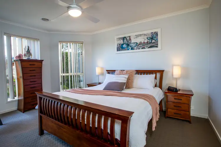Fifth view of Homely house listing, 5 Chloe Court, Lavington NSW 2641