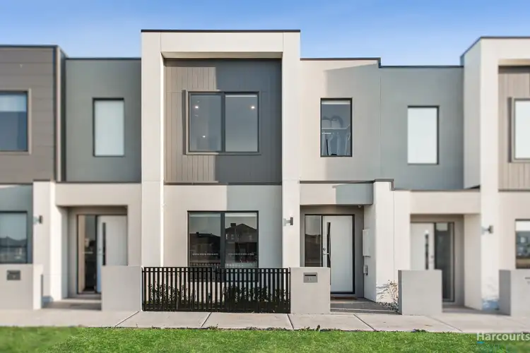 Second view of Homely townhouse listing, 11 Bronx Walk, Wollert VIC 3750