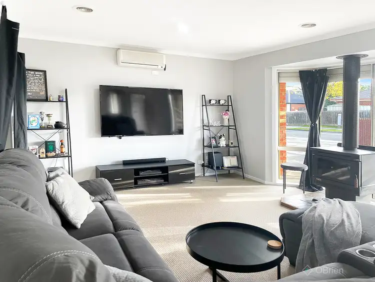 Fourth view of Homely house listing, 11 Dartmoor Drive, Cranbourne East VIC 3977