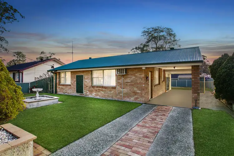 Main view of Homely house listing, 33 Halcyon Street, Wyoming NSW 2250