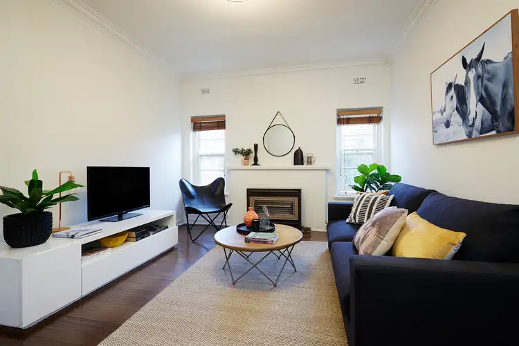 3/2 Hammerdale Avenue, St Kilda East VIC 3183