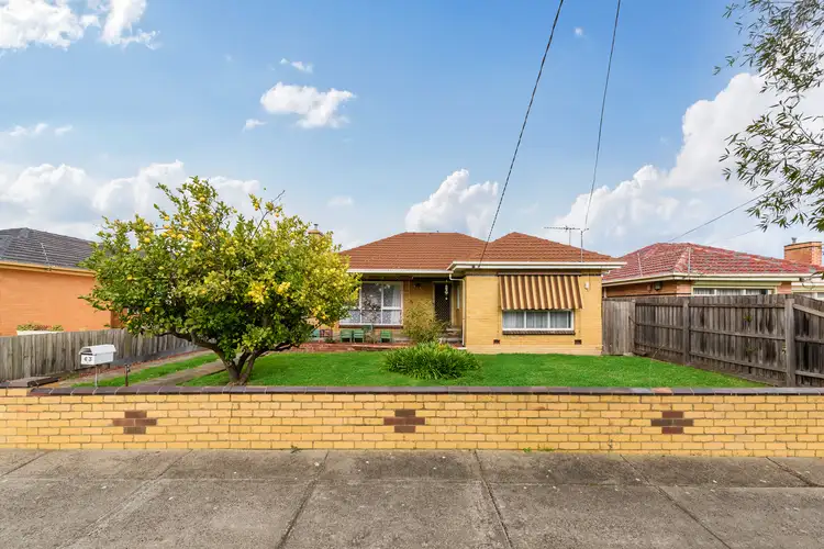 63 Henry Street, St Albans VIC 3021