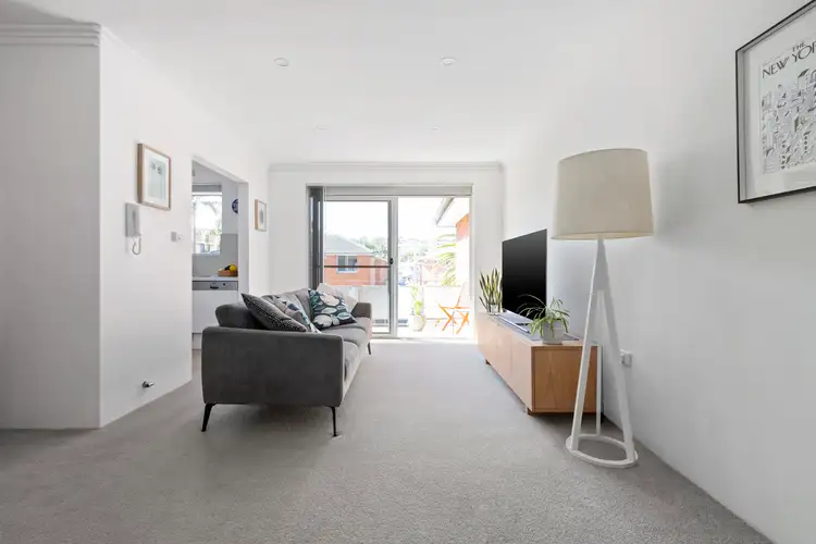 Fifth view of Homely unit listing, 8/2 Greenwood Place, Freshwater NSW 2096