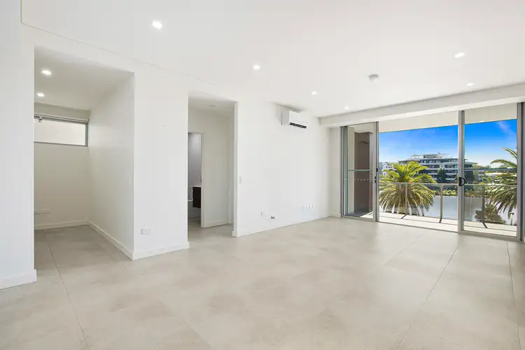 Fourth view of Homely apartment listing, 301/98 Lakeside Parade, Jordan Springs NSW 2747