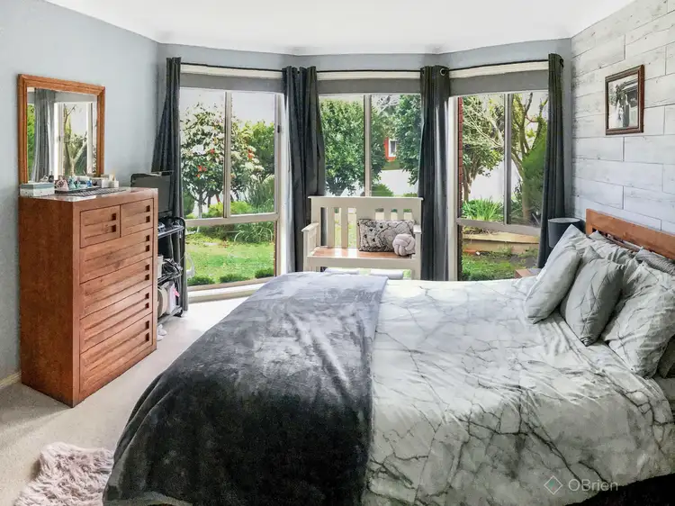 Fifth view of Homely house listing, 80 Earlsfield Drive, Berwick VIC 3806