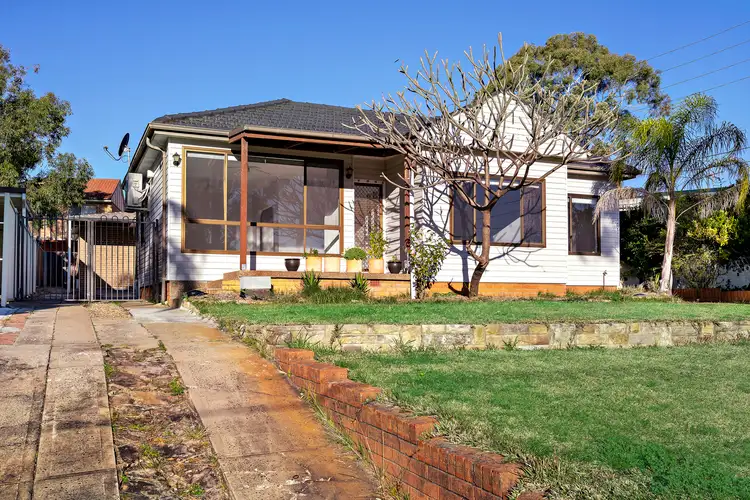 7 & 7a Burdett Crescent, Blacktown NSW 2148