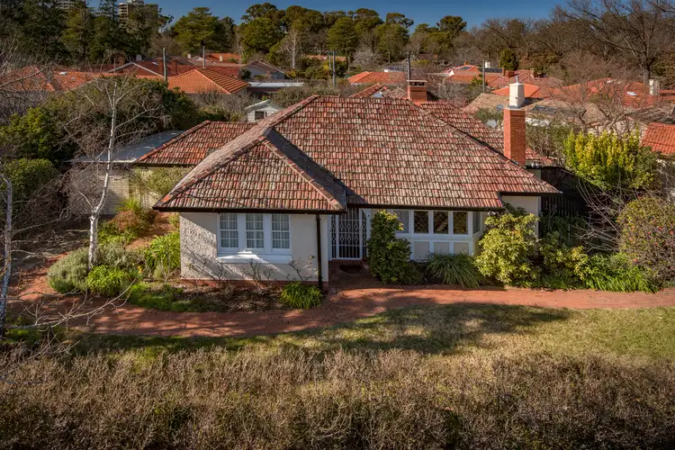 4 Young Street, Barton ACT 2600
