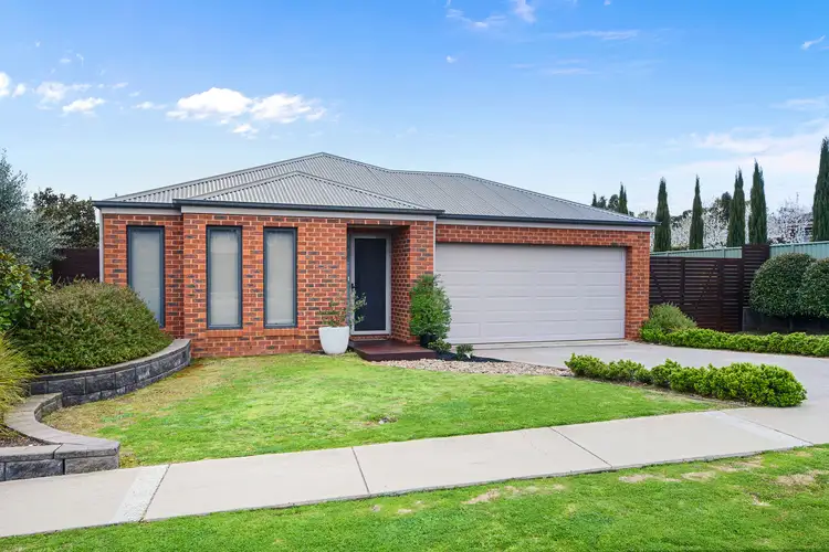 30 Lanark Drive, Junortoun VIC 3551