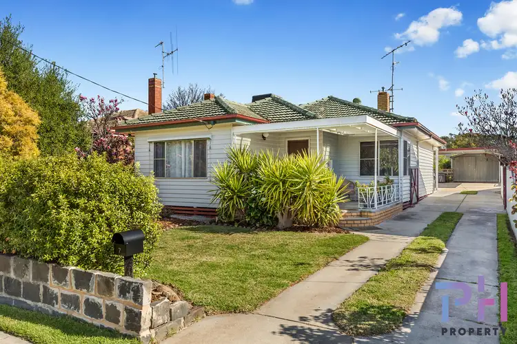 7 Olympic Parade, Kangaroo Flat VIC 3555