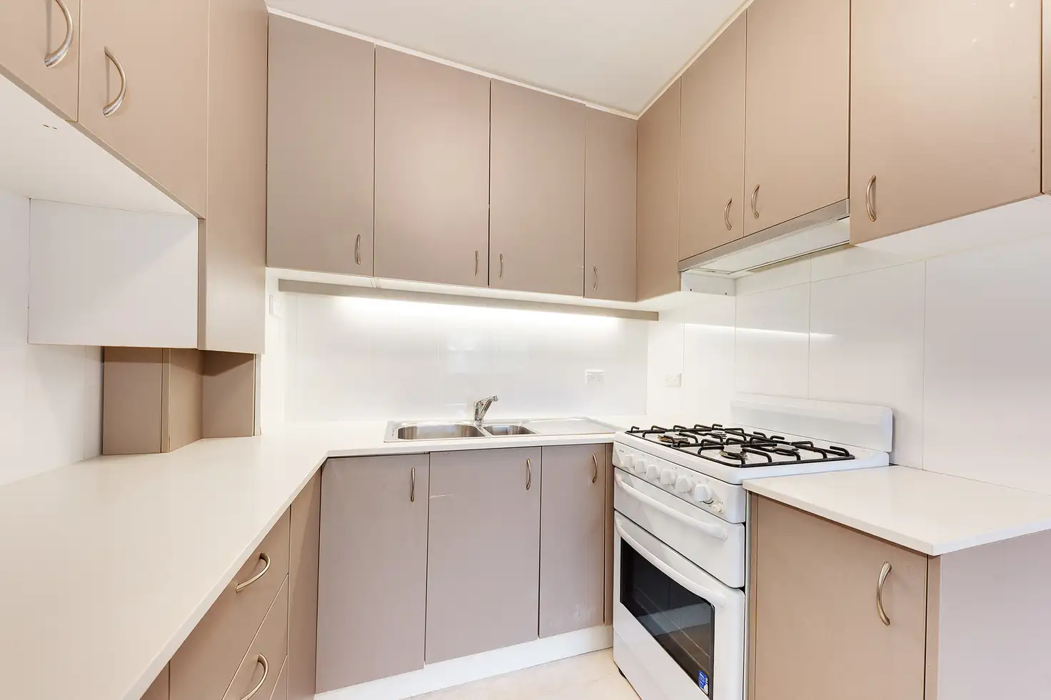 Main view of Homely unit listing, 8/323 Alfred Street, Neutral Bay NSW 2089