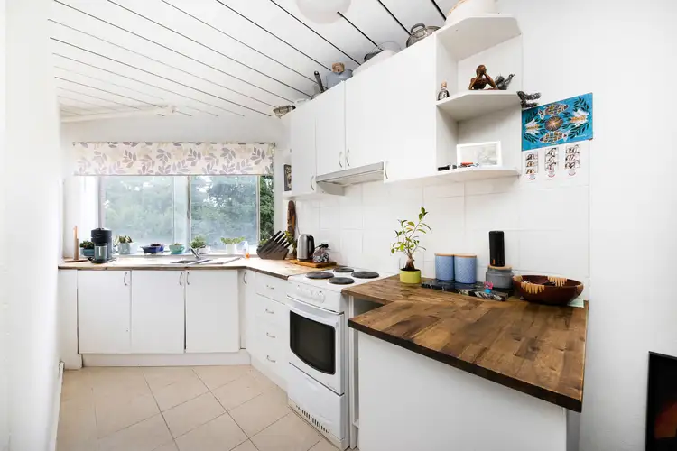 Fifth view of Homely unit listing, 4/18 Trinculo Place, Queanbeyan NSW 2620